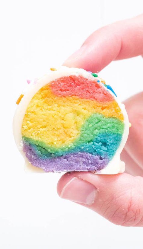 Cake Truffles Recipe, Rainbow Recipes, Homemade Crunchwrap, Pastel Desserts, Rainbow Desserts, Crazy Laura, Savory Cakes, Cake Mix Ingredients, Rainbow Treats