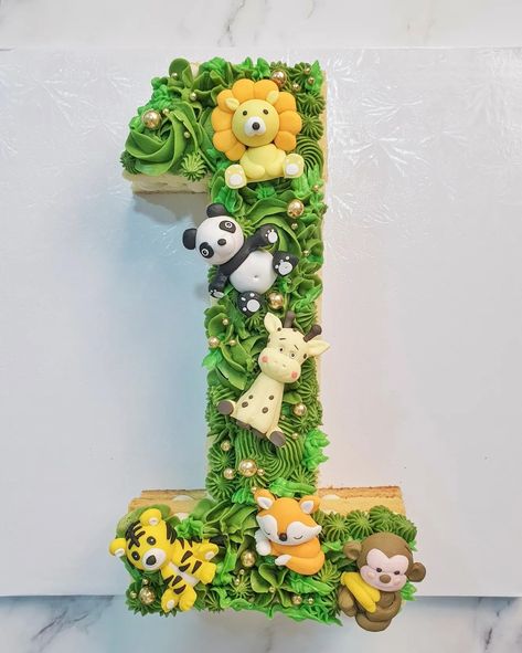 Number Jungle Cake, 1st Birthday Cake Jungle Theme, Jungle Theme Number Cake, Wild Animal Cake Jungle Theme, Lion Jungle Cake, Wild One Number Cake, Number 1 Safari Cake, Safari Number Cake, Number Cake Jungle