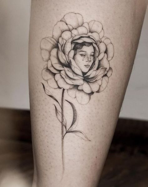 Fairy Face Tattoo, Peony Flower Tattoos, Artsy Tattoos, Matching Tats, Nouveau Tattoo, Peony Tattoo, Dragonfly Tattoo Design, Flower Lady, Tattoo Flowers