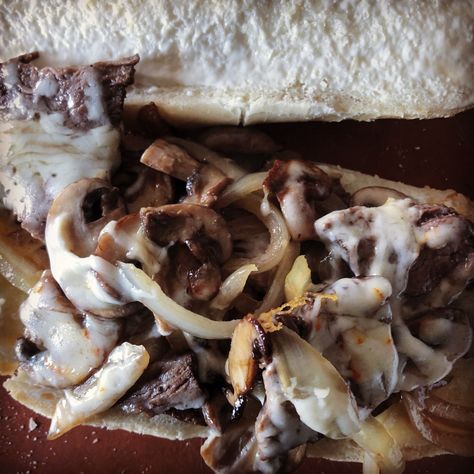 Leftover Filet Mignon, Philly Cheese Steak Sandwich Recipe, Steak And Cheese Sub, Leftover Steak Recipes, Filet Steak, Philly Cheese Steak Sandwich, Pimento Cheese Sandwiches, Steak Sandwich Recipes, Filet Mignon Recipes