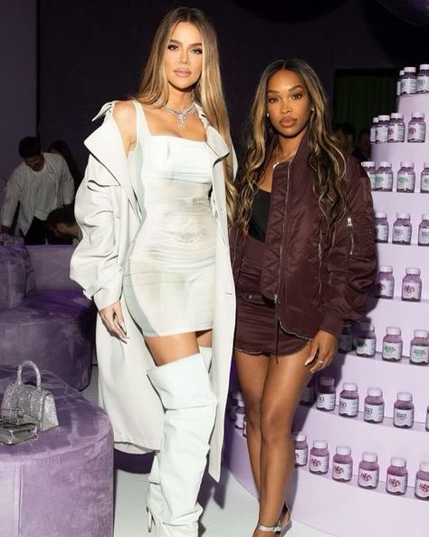 Khloe And Malika, Khloe K Outfits, Khloe Kardashian 2022, Khloe Kardashian Nails, Kardashian Nails, Khloe Kardashian Outfits, Jenner Kids, Khloe Kardashian Style, Khloe K