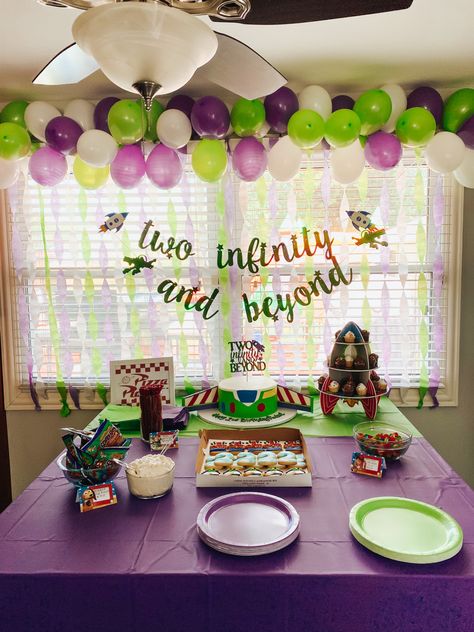 Buzz Lightyear 1st Birthday Party, Buzz Lightyear Birthday Decorations, Buzz Birthday Party Ideas, Buzzlighter Birthday Party, Buzz Party Ideas, Buzz Lightyear 2nd Birthday Party, Buzz Light Year Birthday Party Ideas, Buzz Lighter Birthday Party Ideas, Buzzlight Year Party Ideas