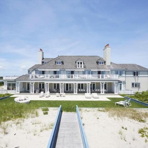 Though AirBnB remains the behemoth of the sharing-economy hospitality industry, Onefinestay Beach House Mansion, Hamptons Mansion, Hampton Estates, Hamptons Beach House, Bahamas Island, Gunite Pool, Hamptons House, Modern Mansion, Expensive Houses