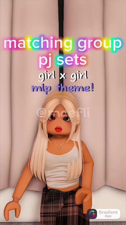 Berry Ave Pjs Codes, Berry Ave Pj Codes, Bloxburg Avatar, Natalia Karczmarczyk, Preppy Decal, Roblox Decals, Outfits Roblox, Emo Roblox Avatar, Outfit Essentials