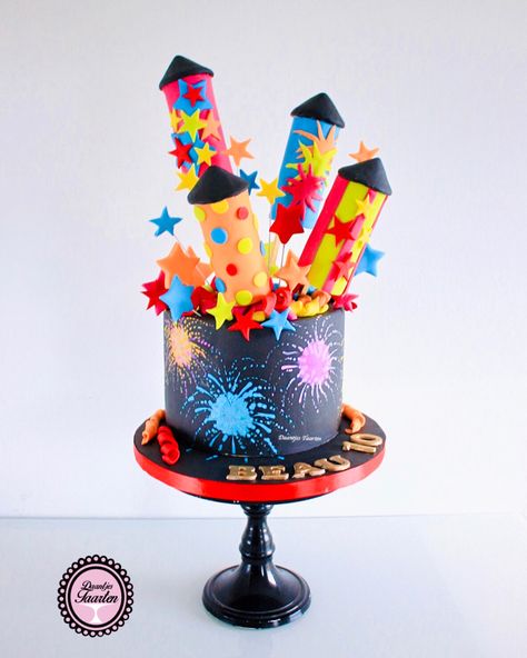 Diwali Theme Cake, Firework Cake, Bonfire Cake, Firework Art, Campfire Cupcakes, Fireworks Cake, Rocket Cake, Dessert Cups Recipes, Fireworks Art