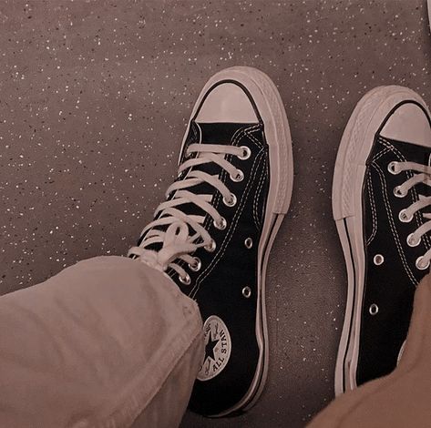 Converse Shoes Aesthetic, Aesthetic Shoes, Fall Shoes, Chuck Taylor Sneakers, Converse Shoes, Converse High Top Sneaker, Converse Chuck Taylor High Top Sneaker, Converse Sneaker, Aesthetic Pictures