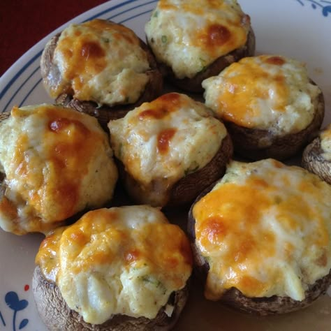 The Best Seafood Stuffed Mushrooms Recipe | Allrecipes Shrimp Cream Cheese, Seafood Stuffing, Cheesy Stuffed Mushrooms, Seafood Stuffed Mushrooms, Stuff Chicken, Prudent Penny Pincher, Mushroom Side Dishes, Mushroom Recipes Healthy, Mushroom Appetizers