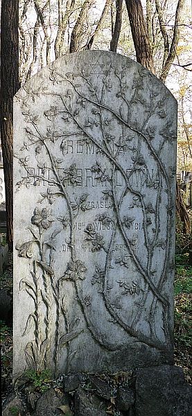 WHEN I DIE I WANT A TOMBSTONE LIKE THIS Beautiful Gravestones, Beautiful Tombstones, Tomb Stone, Cemetery Gates, Grave Stone, Grave Stones, Cemetery Statues, Cemetery Headstones, Old Cemeteries