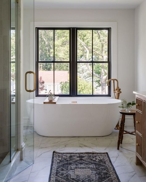 All the little details that make this space feel so special 🥰 #projectnewgrey #ridgewoodnj #designandbuild 📷 @lindapordonphotography | Instagram Kate Lester Interiors, Dream Interior, Bathroom Window, Primary Bathroom, Dream Kitchens, Gorgeous Bathroom, Street House, Bathroom Windows, Bathroom Pictures