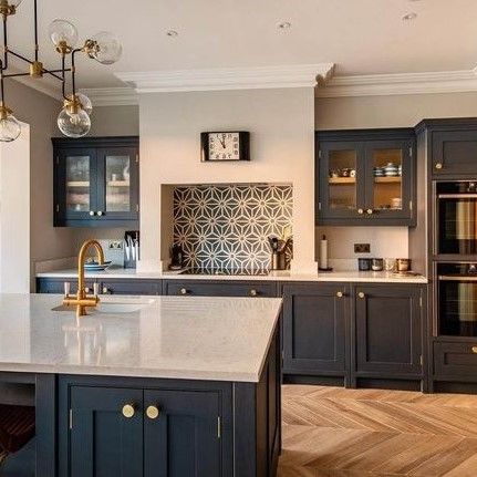 Kitchen Cabinets Color Combination, Herringbone Kitchen, Period Property, Wood Kitchen Cabinets, Kitchen Cabinet Colors, Kitchen Diner, House Kitchen, Open Plan Kitchen, Wood Kitchen