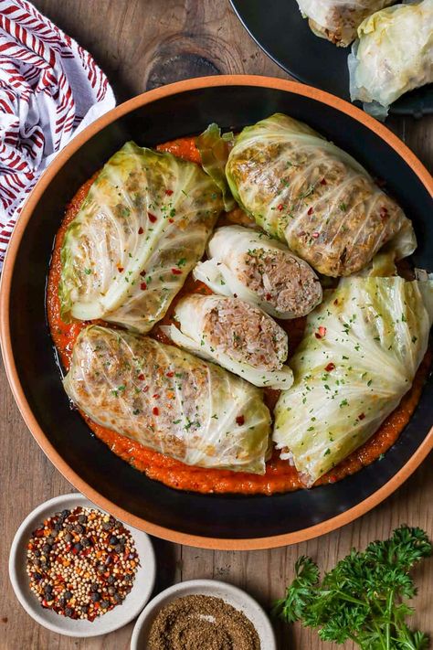 Turkey Stuffed Cabbage Rolls, Cabbage And Turkey Recipes, Ground Turkey Cabbage Recipes, Turkish Cabbage, Ground Turkey Cabbage, Ground Turkey Rice, Turkey Cabbage, Stuffed Cabbage Rolls Recipe, Food Slow Cooker