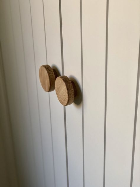 American Oak Timber Handles | US White Oak Knobs Wooden Handles Door, Cottage Wardrobe, Room Cupboard, Bed Back Design, Kitchen Door Knobs, Laundry Ideas, Wardrobe Knob, Wardrobe Door Handles, Wardrobe Door Designs