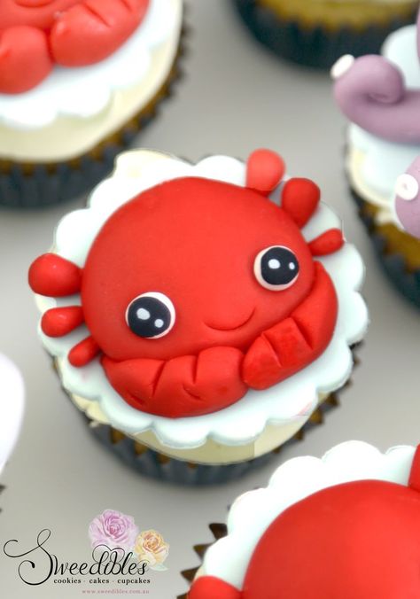 Crab Cupcakes, Crab Boil, Crab, Kids Party, Cupcake Cakes, Cake Decorating, Sugar Cookie, Baking, Cake