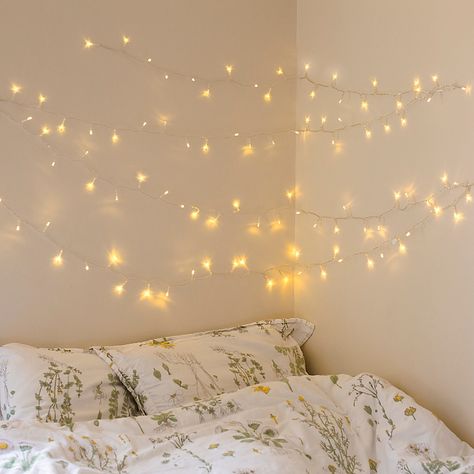 Fairy Lights Room, Fairy Lights Bedroom, Decorative Lights, Redecorate Bedroom, White Lights, Room Inspiration Bedroom, Room Ideas Bedroom, Aesthetic Bedroom, Decorate Your Room