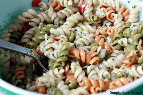 Betty Crocker Suddenly Pasta Salad Betty Crocker Pasta Salad Recipes, Copycat Suddenly Salad Classic, Suddenly Salad Classic Recipe Copycat, Suddenly Salad Recipe Add Ins Classic, Suddenly Pasta Salad Recipe, Suddenly Salad Recipe Copycat, Suddenly Salad Recipe Add Ins, Homemade Suddenly Salad, Betty Crocker Pasta Salad