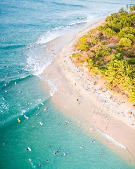 Arugam Bay, Large Waves, Sri Lanka Travel, Beach Blue, Hidden Beach, Water Sport, Destin Beach, Tropical Vacation, Beach Lovers