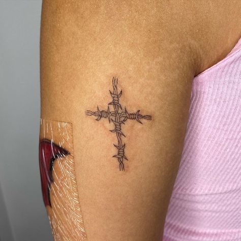 @lambxchop on Instagram: “flash barbed wire cross + healed spider web!! go buy jewlery from @myneckgamestrong RIGHT NOWWWW 😈luv uuu 🖤🖤🖤 #tattoo” Barbed Wire Cross, Barbed Wire Tattoo, Wire Tattoo, Barbed Wire Tattoos, Wire Crosses, Country Tattoos, Barb Wire, Cross Tattoo, Barbed Wire