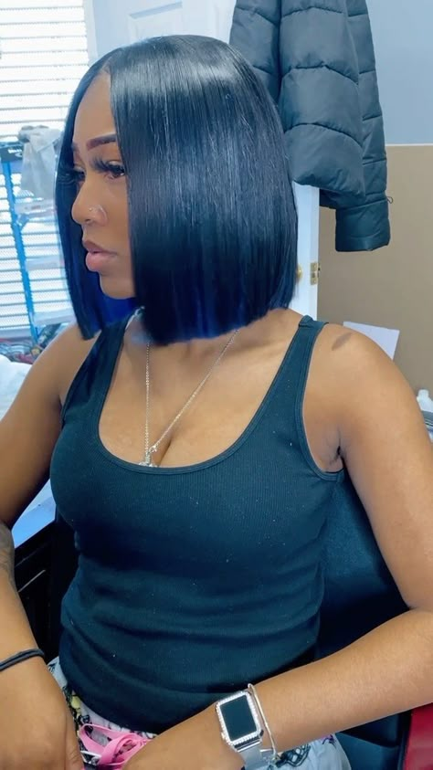 12 Inch Bob Wig Middle Part, Middle Bob Hairstyles, Bluntcut Bob Shoulder Length, Middle Part Bob With Curls, Middle Part Bob Hairstyles For Black Women, Bob Quick Weave Hairstyles Middle Part, Middle Part Quick Weave Bob, Short Middle Part Bob, Middle Part Bob Black Women