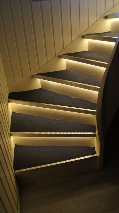 Stairs Makeover Design, Diy Stairs Makeover, Diy Staircase Makeover, Stairs Makeover Ideas, Stairs Lighting, Stair Renovation, Stairs Renovation, Stair Makeover, Stairway Lighting