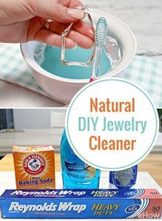 Diy Jewelry Cleaner, Natural Jewelry Cleaner, Homemade Jewelry Cleaner, Jewelry Cleaner Diy, Clean Baking Pans, Cleaning Painted Walls, Glass Cooktop, Deep Cleaning Tips, Natural Diy