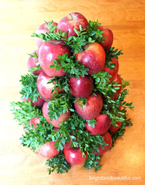 Try this easy and festive Centerpiece for the Holidays. See full tutorial here http://www.brightboldbeautiful.com/2012/10/19/holiday-centerpiece-ideas-apple-tree/ #DIY #Apple #Topiary #FallDecor #HomeAccessories #Thanksgiving Apple Centerpieces, Topiary Diy, Diy Apple, Festive Centerpieces, Holiday Arrangement, Holiday Centerpieces, Christmas Dining, Diy Holiday Decor, Open Spaces