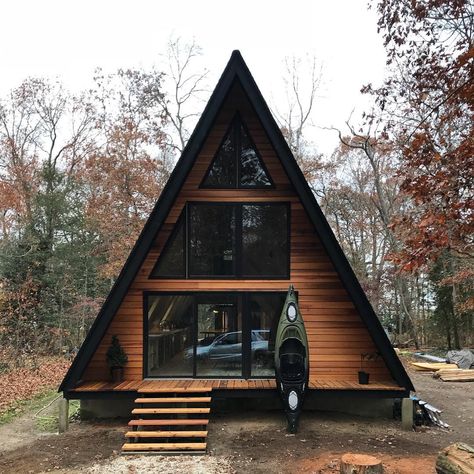 A-Frames are making a comeback. Here are five A-Frame cabins you can rent within a two hour’s drive from Philly. Cozy Mountain Home, A Frame Cabins, A Frame House Plans, Frame Cabin, A Frame Cabin, A Frame House, Tiny House Cabin, Cabin In The Woods, Forest House