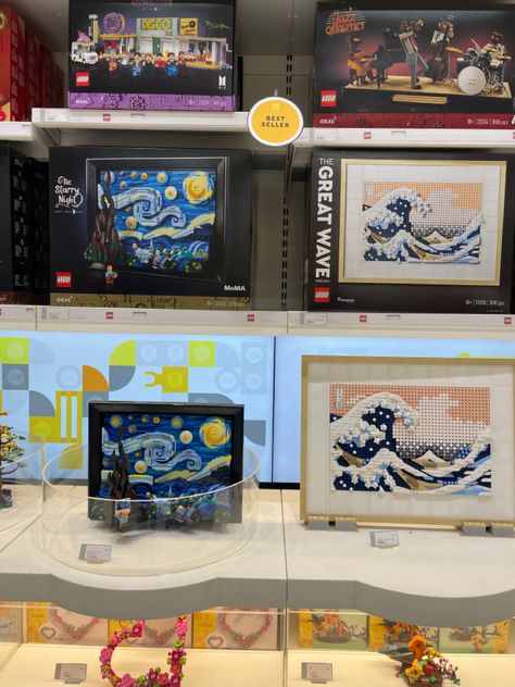 Lego Starry Night, Lego Aesthetic, Lego Display Ideas, Lego Shop, Lego Display, Lego Creative, Lego Room, Cool Lego Creations, Lego Models