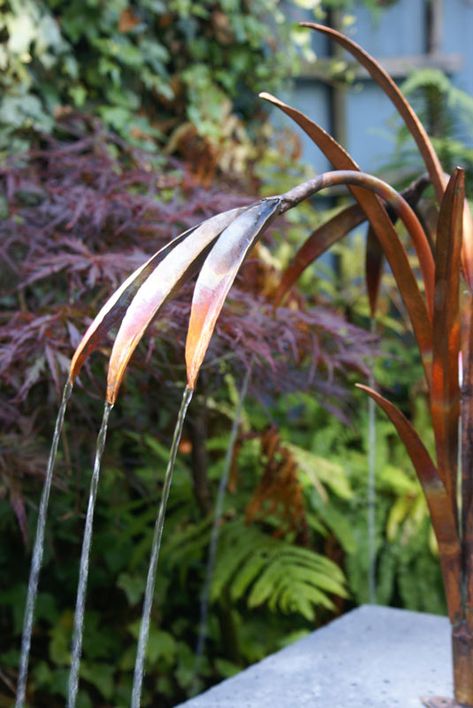 Copper Fountain, Fountain Statue, Water Fountain Design, Sculpture Fountain, Water Sculpture, Aesthetic Plants, Garden Water Feature, Pond Water Features, Fountain Design