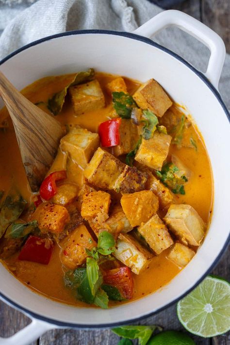 Thai Pumpkin Curry, Thai Flavors, Curried Cauliflower Soup, Curried Cauliflower, Curry Coconut, Tofu Chicken, Pumpkin Curry, Chicken Shrimp, Fresh Pumpkin