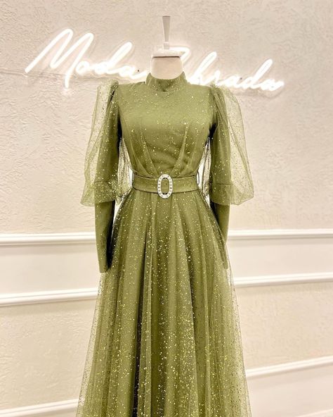 This is a very pretty olive green full sleeve and neck covered gown. Visit us for more. Olive Green Gown, Full Sleeve Gowns, Simple Long Dress, Eid Images, Gown Fashion, Mom Outfit, Simple Gowns, Net Dress, Sleeve Gown