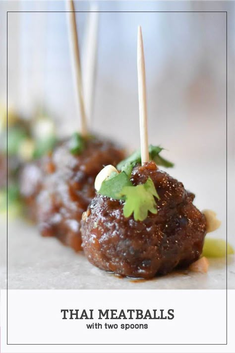 Appetizers Asian, Ground Pork Meatballs, Thai Meatballs, The Best Meatballs, Thai Appetizer, Best Meatballs, Appetizer Meatballs, Bite Size Appetizers, Meatball Ingredients