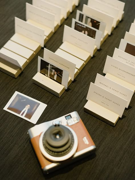 Photos For Wedding, Wedding Photo Table, Creative Guest Book, Wedding Guest Book Table, Polaroid Wedding, Polaroid Guest Book, Guest Book Table, Wedding Display, Photo Guest Book