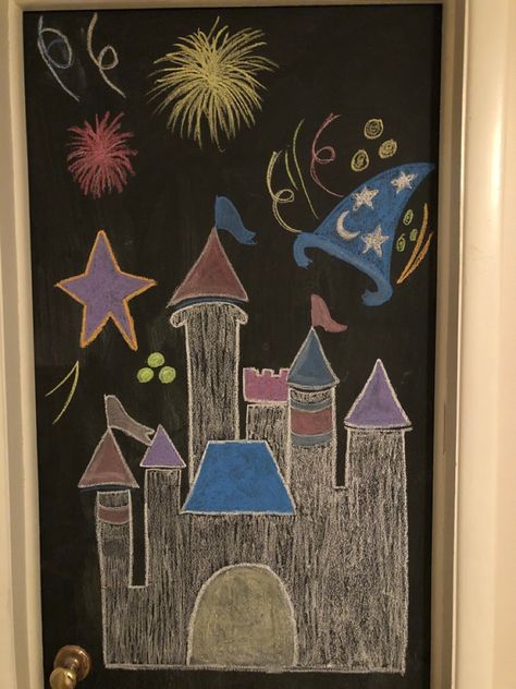 disney castle on my chalk door Disney Chalkboard Art, Disney Chalk Art, Chalk Drawing Ideas, Fun Chalk Art, Hallway Door, Board Drawing, Chalk Ideas, Side Walk, Castle Drawing