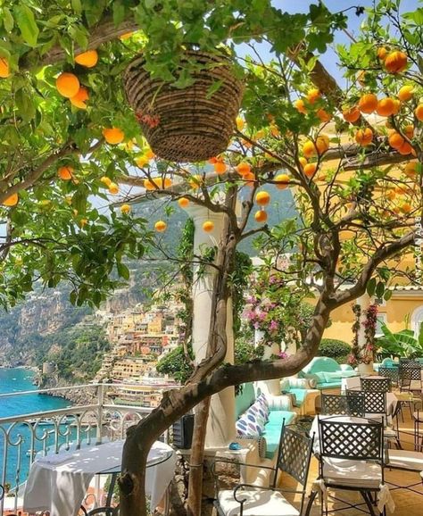 Positano, Italy Italy Vibes, Italy Aesthetic, Voyage Europe, Europe Summer, Italy Photo, Italian Summer, Northern Italy, Summer Dream, Positano