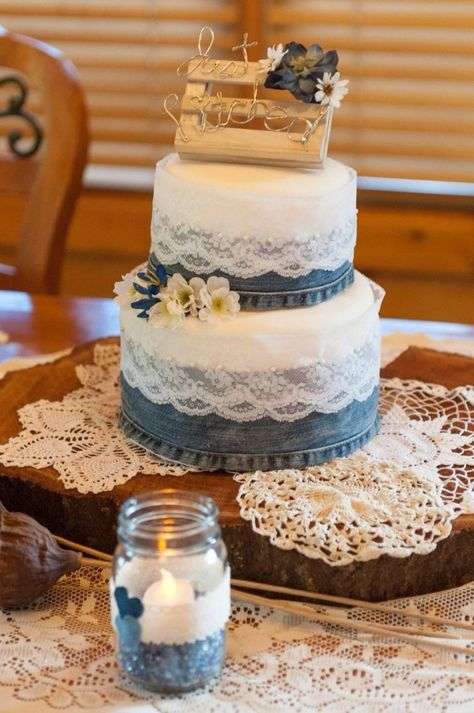 Denim And Lace Wedding, Denim And Lace Party Ideas, Denim Wedding Theme, Denim Wedding Ideas, Denim Cake, Blue Jean Wedding, Burlap Wedding Decor, Lace Wedding Decorations, Denim And Diamonds Party