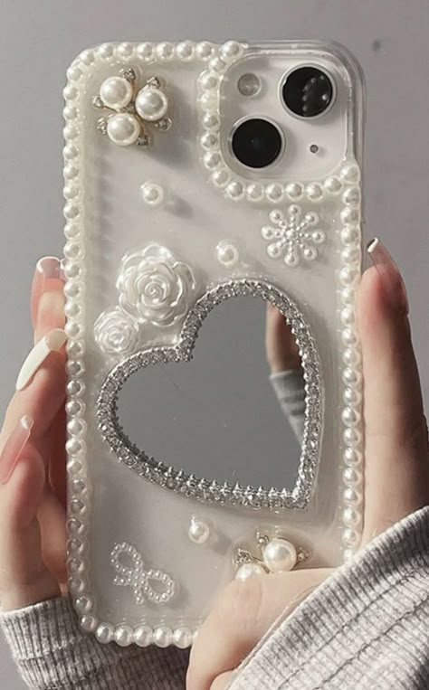 Diy Resin Phone Case, Photo Iphone Case, Diy Phone Case Design, 3d Phone Cases, Bling Phone Cases, Heart Mirror, Stylish Iphone Cases, Girly Phone Cases, Iphone Obsession