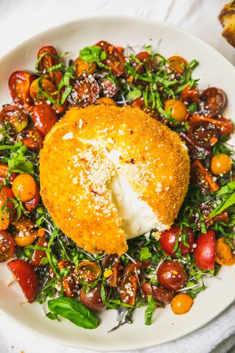 Fried Burrata with Balsamic-Marinated Tomatoes - Never Not Hungry Fried Burrata, Burrata Recipe, Marinated Tomatoes, Grilled Bread, Burrata Cheese, Cheese Fries, Buffalo Wings, Perfect Appetizers, Small Bites