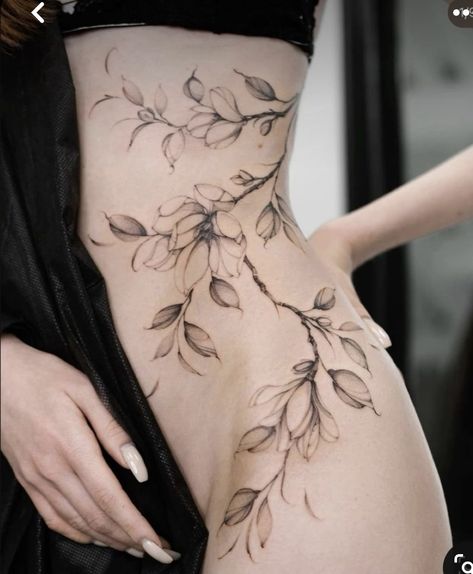 Side Tattoos Women, Waist Tattoos, Torso Tattoos, Scar Tattoo, Tattoos For Women Flowers, Hip Tattoos Women, Vine Tattoos, Stomach Tattoos, Thigh Tattoos Women