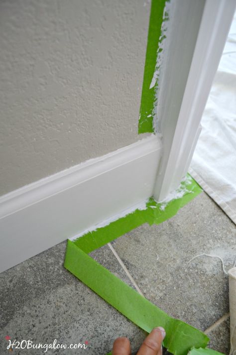 There is a right way to use painters tape read how here. Use these genius painters tape tips to save time and effort. Make your next DIY paint project shine Frog Tape Wall, Painters Tape Wall, Door And Trim Paint, Painting Baseboards, Garage Projects, Paint House, Tips For Painting, Tape Window, Diy Paint Projects