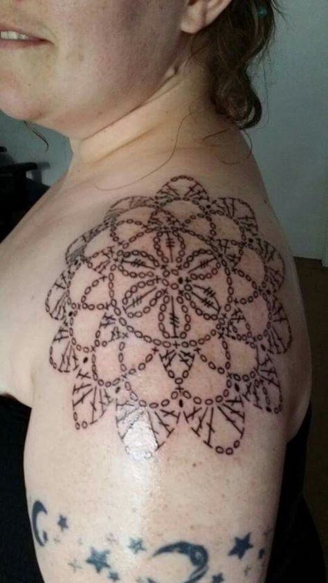 Crochet pattern tattoo doily diagram mandala Doily Tattoo, Yarn Tattoo, Doily Diagram, Knitting Tattoo, Anniversary Tattoo, Crochet Tattoo, Tarot Tattoo, Muster Tattoos, Up Tattoos