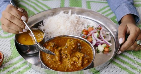 From coast to coast, here are the best Indian restaurants in America you absolutely need to eat at. Chai Pani, Food Near Me, Chicago Eats, Food Tourism, Toronto Restaurants, Food Spot, India Food, Indian Street Food, Nyc Restaurants