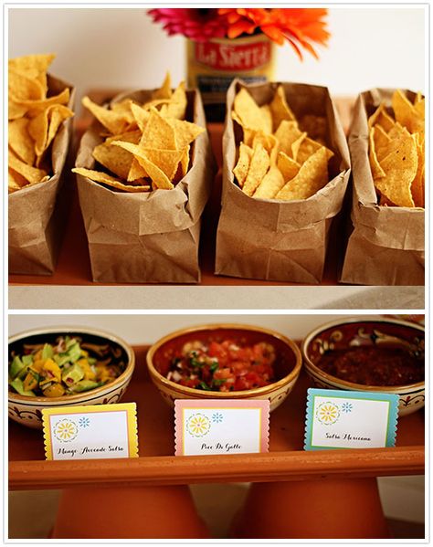 Cute idea for the chips! we could maybe trim the top of the bags with that lace looking tape. Ideas Para Catering, Salsa Bar, Tacos And Tequila, Taco Bar, Food Stations, Chips And Salsa, Mexican Party, Snacks Für Party, Fiesta Party