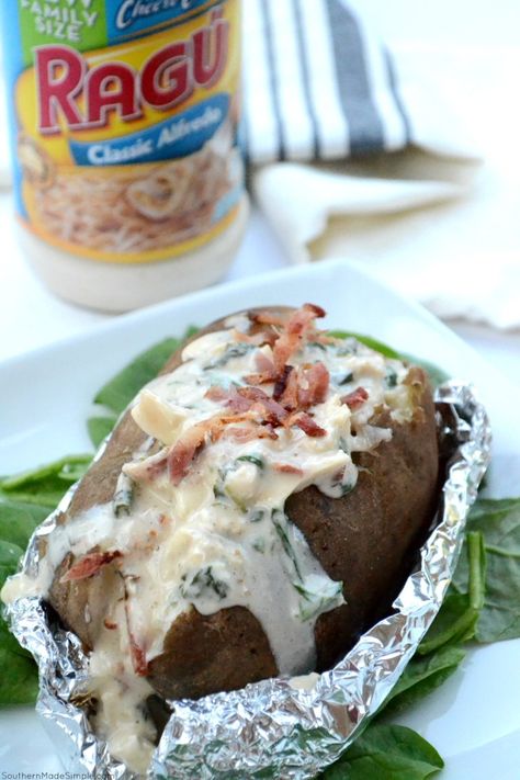 Alfredo Baked Potato, Chicken Stuffed Potatoes, Back To School Dinner Ideas, School Dinner Ideas, Classic Alfredo Sauce, Back To School Dinner, Alfredo Bake, Baked Chicken Recipes Healthy, Spinach Alfredo