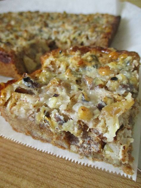 Apple Walnut Bars, Walnut Bars, Walnut Topping, Apple Bar, Food Recipes Easy, Apple Walnut, Apple Bars, Baked Goodies, My Stuff