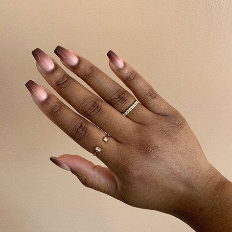 @__veronica_s on Instagram: “Thanks @soaddict_nails” Shiny Nails Designs, Simple Nail Art, Girly Acrylic, Gel Toe Nails, Manicure Nail Designs, Hello Nails, Girl Nails, Short Coffin, Fancy Nails Designs