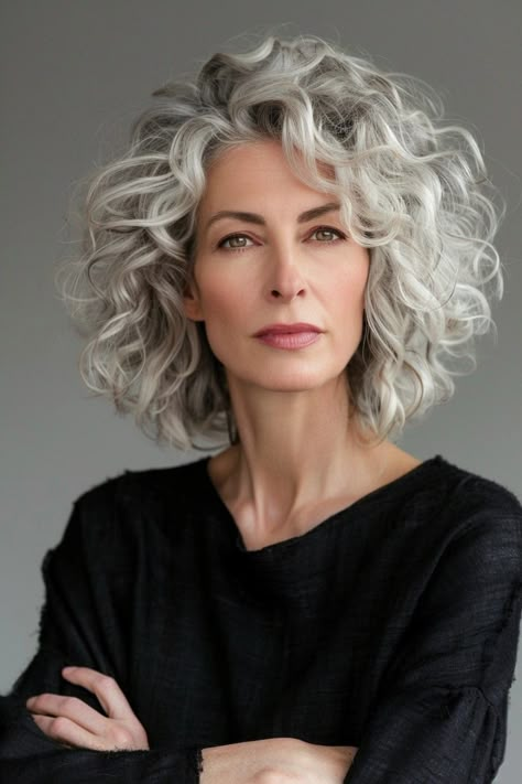 Older Woman Bob Haircut, Older Woman Curly Hair, Beige Blonde Balayage, Curly Crop, Layered Bob With Bangs, Grey Hair Styles, Grey Hair Styles For Women, Grey Curly Hair, Blonde Tips