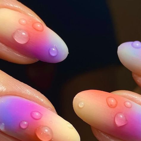 CATHY🌛 NAIL ARTIST on Instagram: "• WET NAILS • All @thegelbottlefrance #airbrushnailsart #airbrushednails #airbrush #tgb #thegelbottle #biab #biabnails #wetnails #nailsart #nails #nails2inspire #nailsofinstagram #caennails #nailscaen" Simple Airbrush Nails, Airbrush Tips Nails, Airbrush Manicure, Gel X Nails Airbrush, Airbrushed Nails, Wet Nails, Airbrush Nails Hearts, Airbrush Nails, September 21