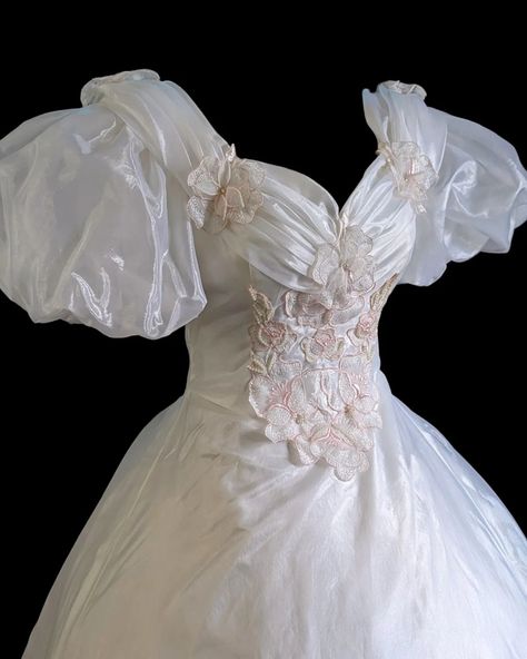 Vintage Puff Sleeve Wedding Gown, Vintage Wedding Dress 80s, Labyrinth Wedding Dress, Rococo Wedding Dress, Wedding Dress 80s, 80s Wedding Dress, 1980s Wedding Dress, 1980 Dress, 1980s Wedding