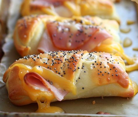 Ham and Cheese Sticks Ham And Cheese Recipes, Cheese Sticks Recipe, Cheesy Ham, Crescent Roll Recipes, Cheese Sticks, Best Cheese, Ham And Cheese, Appetizers Easy, Cheese Recipes