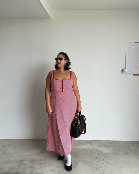 Libby May (@libbymayy) • Instagram photos and videos Mid Dress Outfit, Brunch Aesthetic Outfit, Plus Size Feminine Style, Verano Aesthetic, Chubby Outfit Ideas, Brunch Outfit Ideas, Mid Size Outfits, Fashion Thoughts, 2024 Fits